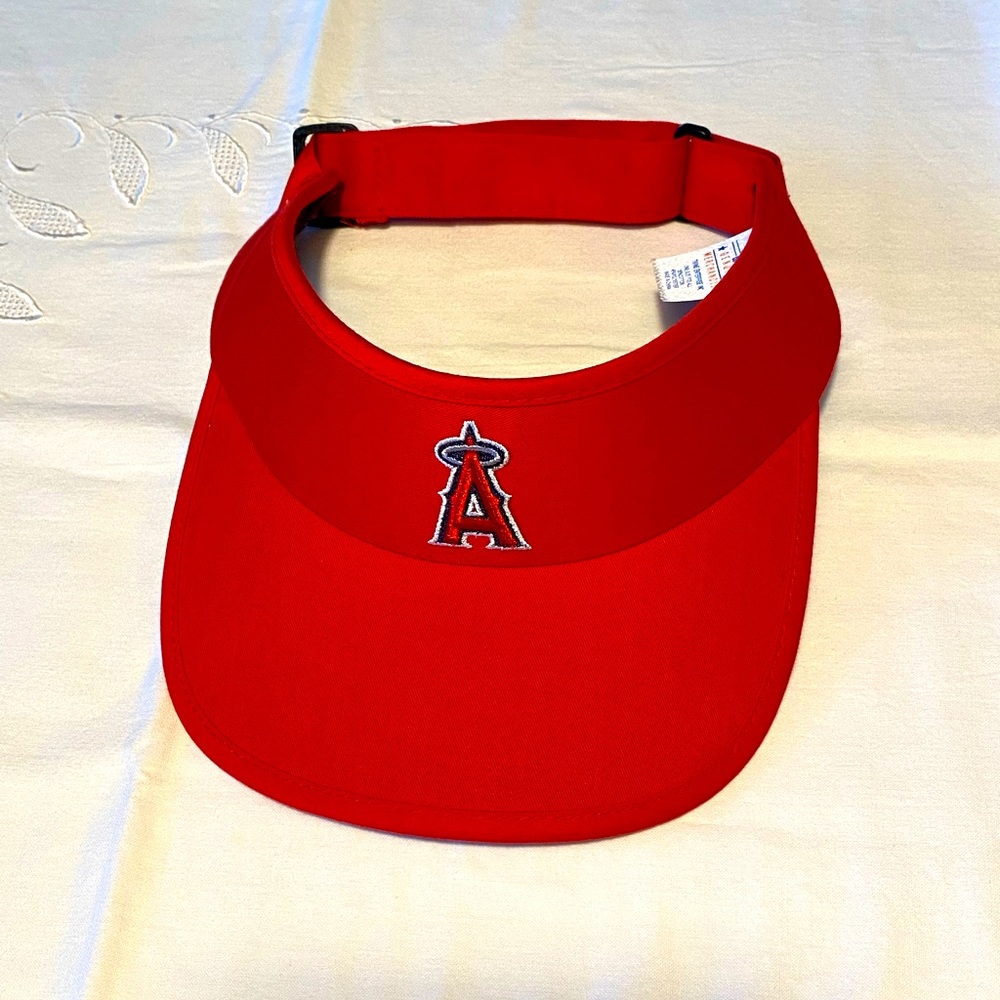 Los Angeles Angels Red Adjustable Visor. One Size Fits All